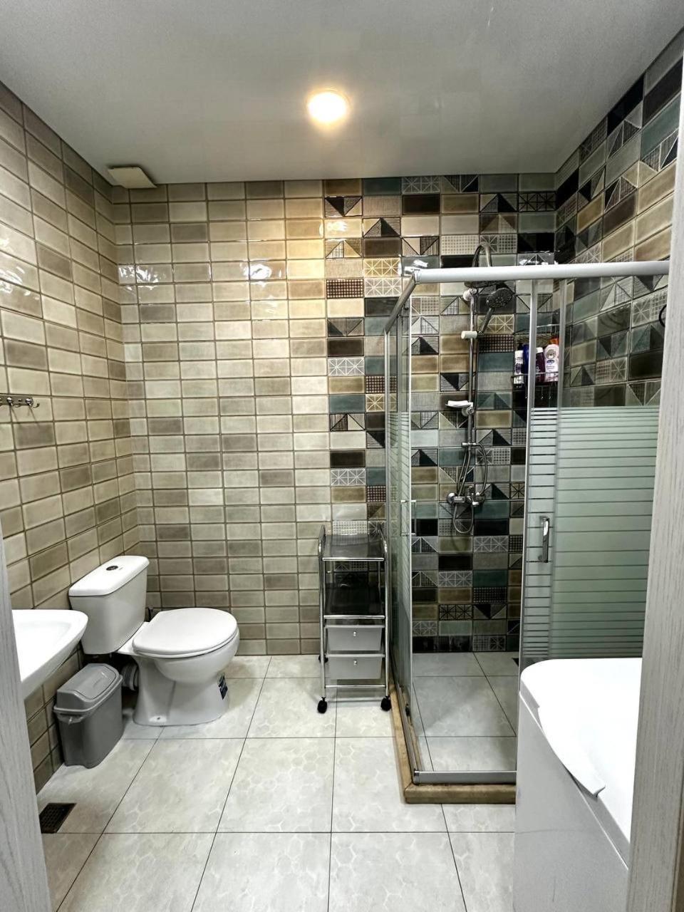 شقة Pirosmani 18D, 14 Floor باتومي المظهر الخارجي الصورة